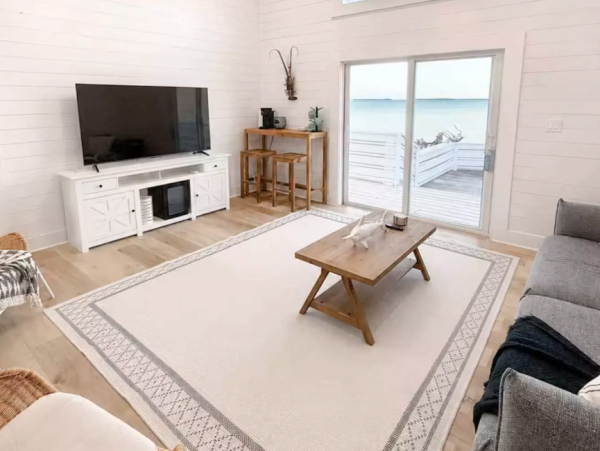 Exclusive Off-Grid Island Retreat in The Bahamas - Luxury Getaway